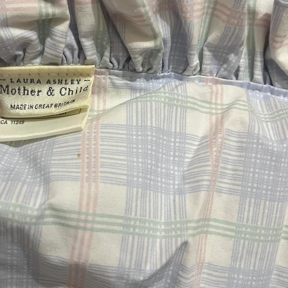 Laura Ashley Mother & Child Baby Nursery Blanket blue plaid quilted ruffle trim